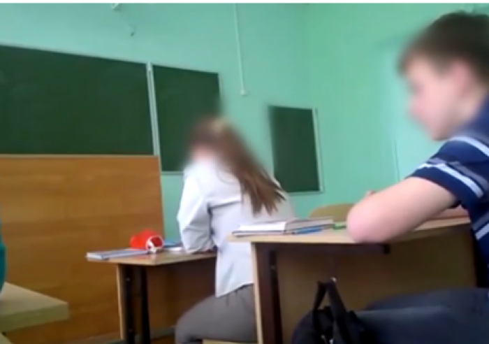 Русские Учетель Наказали Учеников Сексом За Провинность