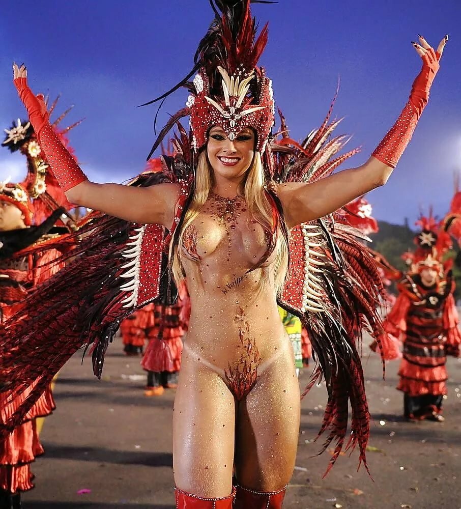 Порно На Карнавале Бразилия